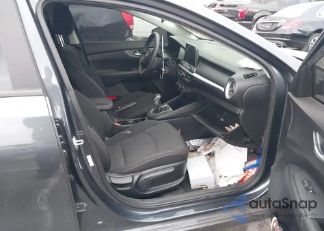 2021 Kia Forte Lxs из США, поврежденный, VIN 3KPF24AD1ME295202